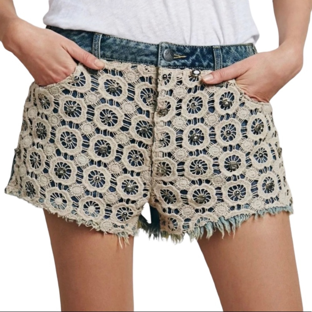 FREE PEOPLE: Cut Off Rhinestone Embellished Lace Jean Shorts Size: 25